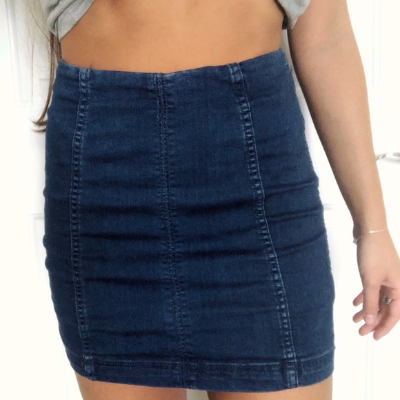 Denim mini skirt - Picture 4 of 4